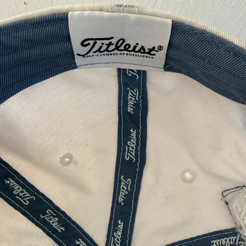 Titleist Script Logo Golf Hat - White/Navy One Size